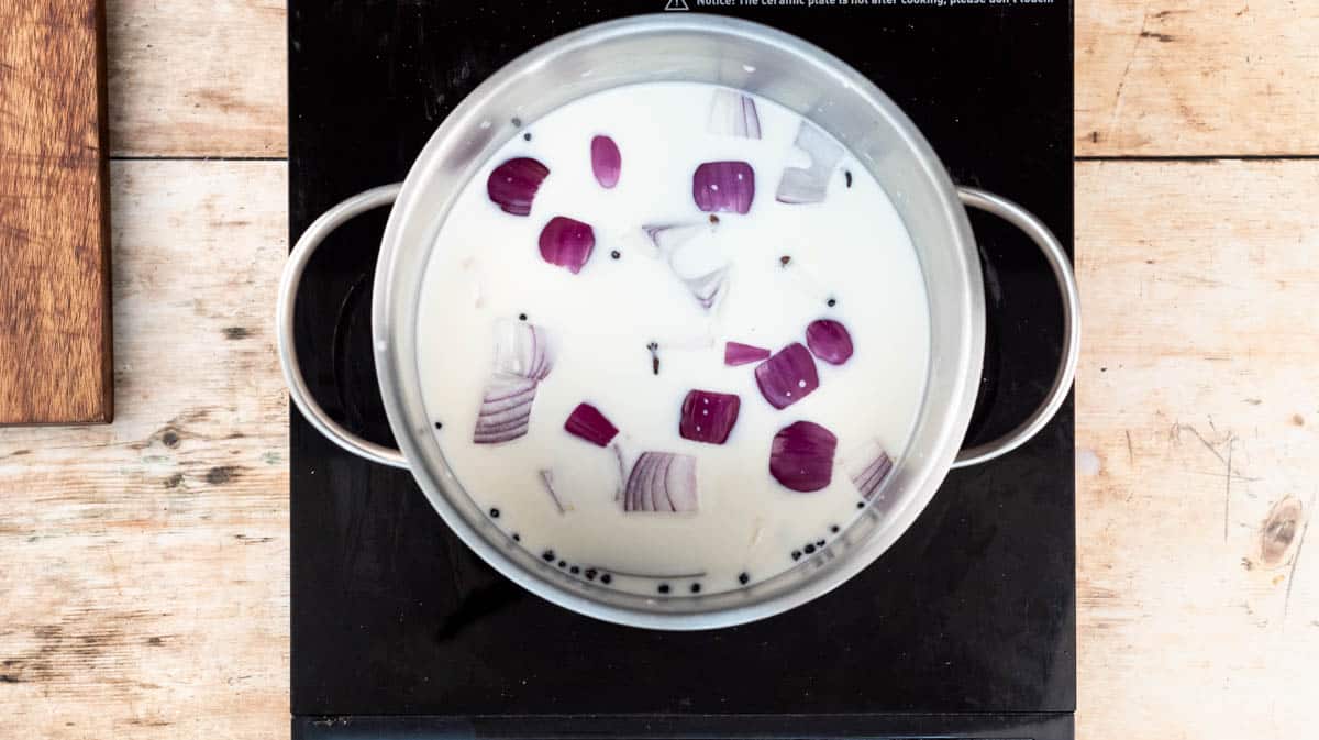 I saw spin on a stovetop containing milk and the added ingredients for the flavour.
